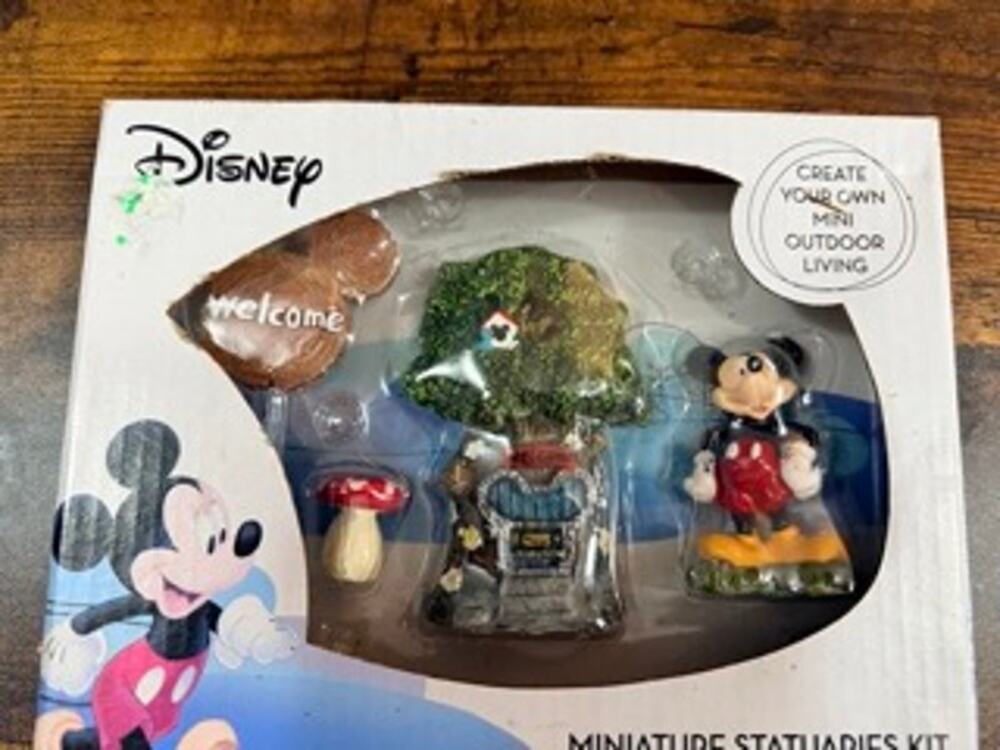 Disney Mickey Mouse Miniature Statuaries Kit Fairy Garden NIB Collectible